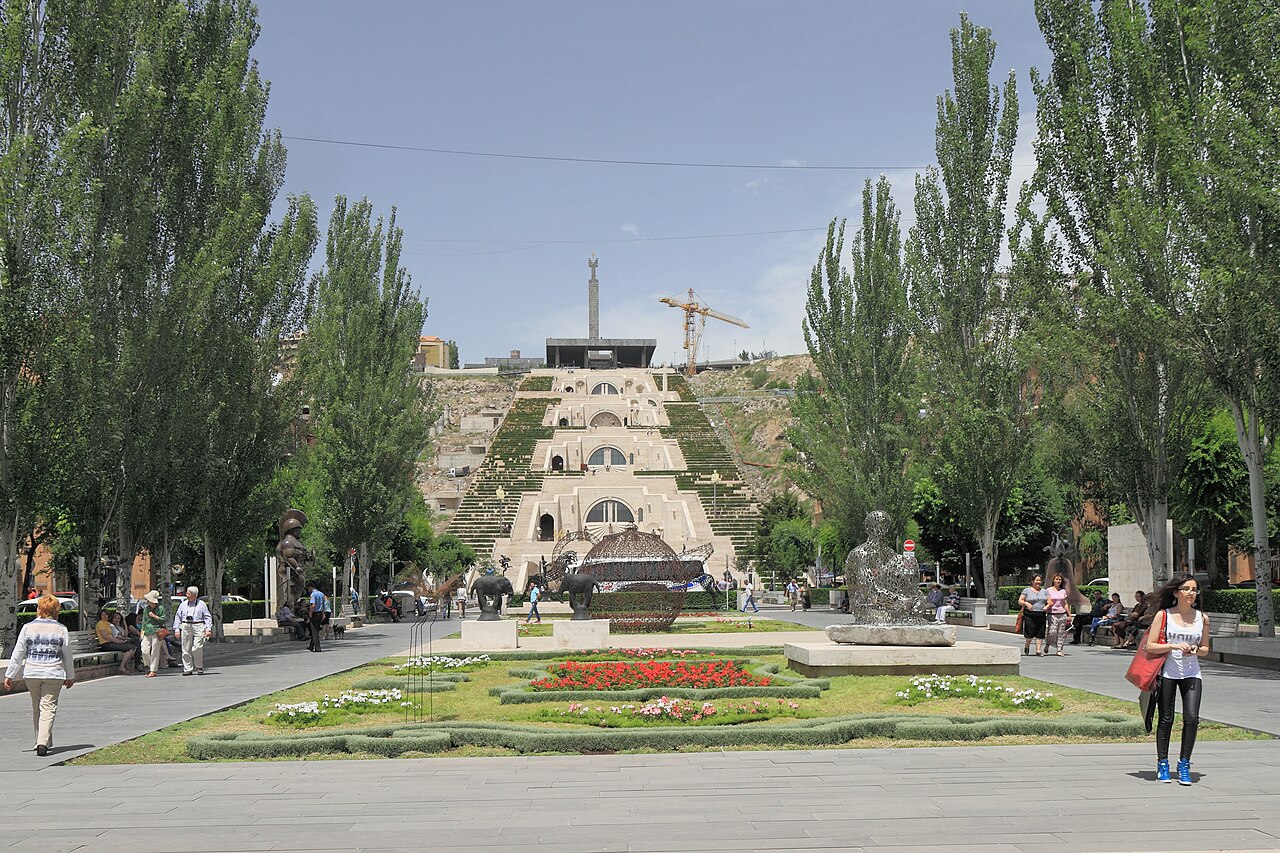 Каскад в Ереване
